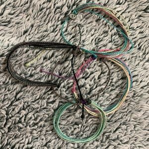 4 pura vida bracelets